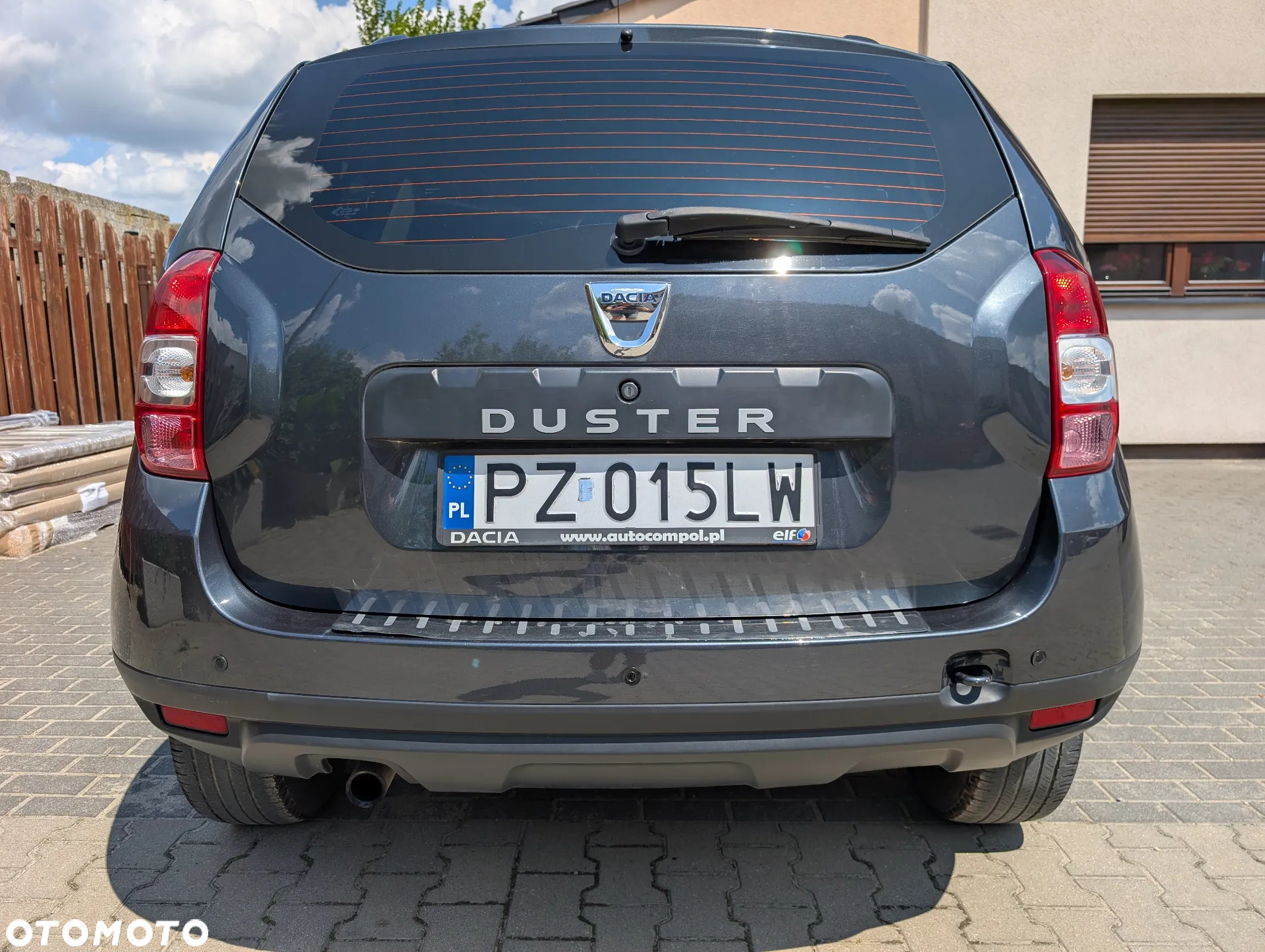 Dacia Duster 1.6 SCe Laureate S&S - 6