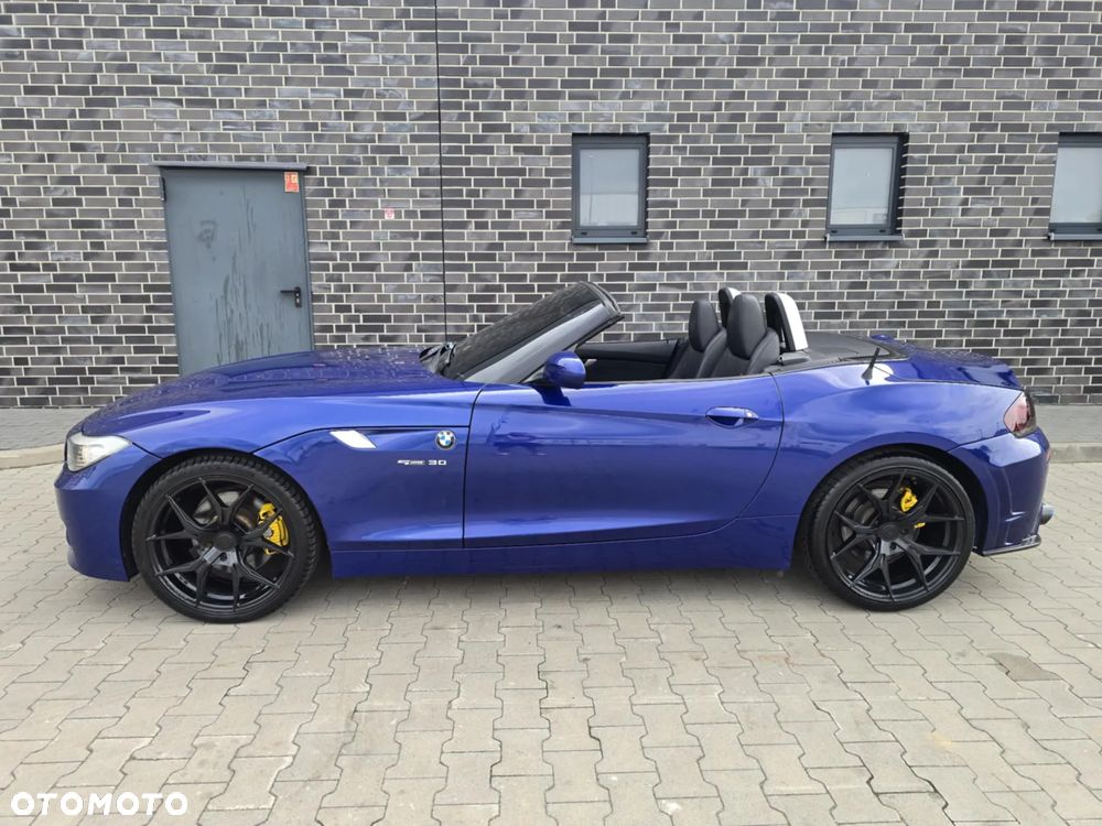 BMW Z4 sDrive30i - 11