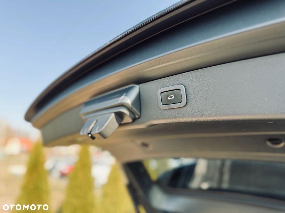 Jaguar XF 2.0 i4D Prestige - 20