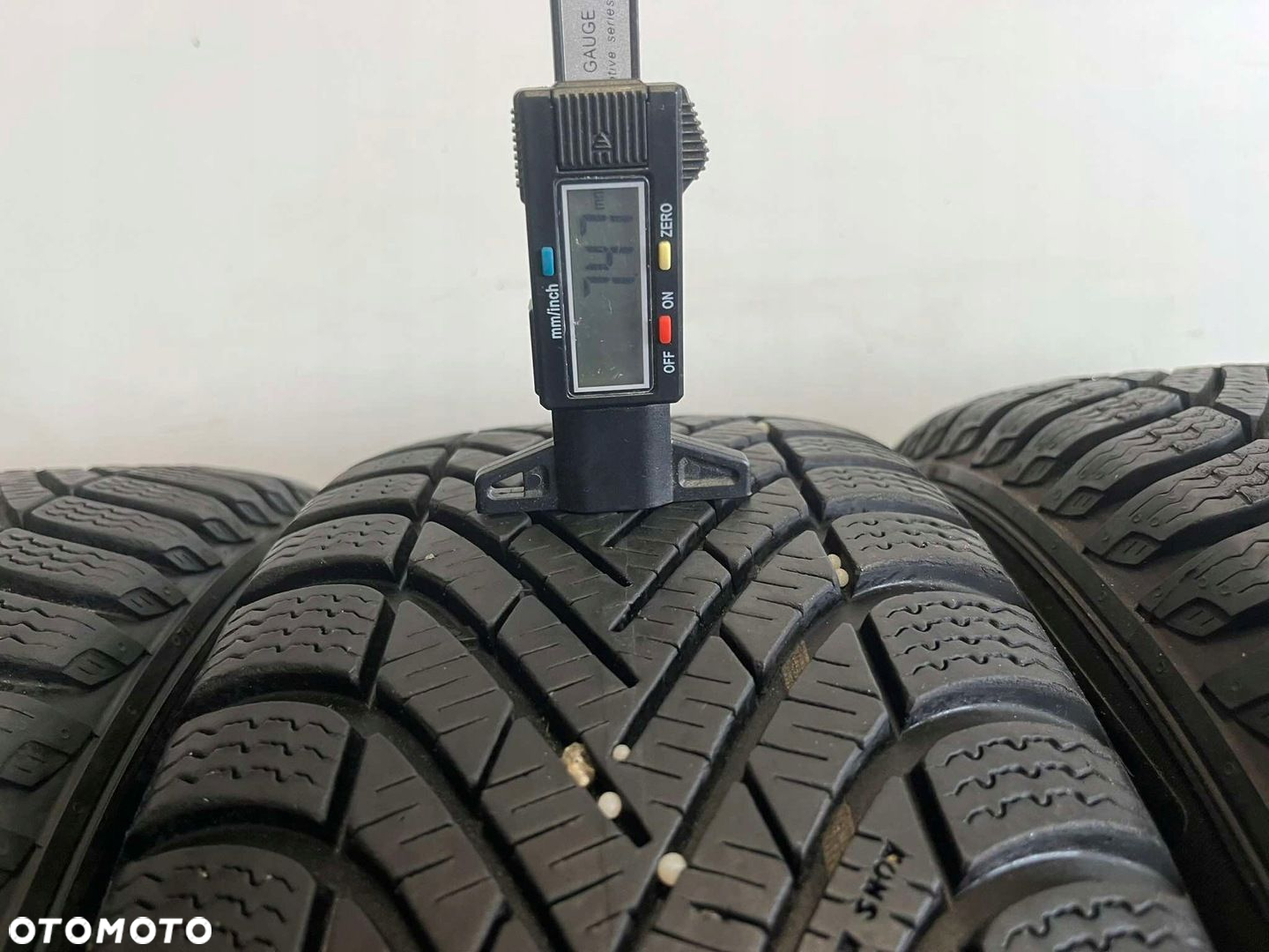 VW POLO 2G FELGI KOŁA ZIMOWE 6JX16 ET45 5X112 PIRELLI 185/60/16 - 13