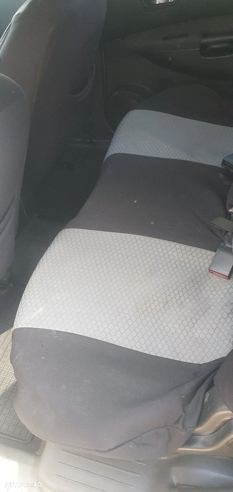 Nissan Qashqai+2 - 13