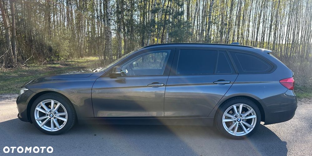 BMW Seria 3 320d Efficient Dynamics Edition - 5