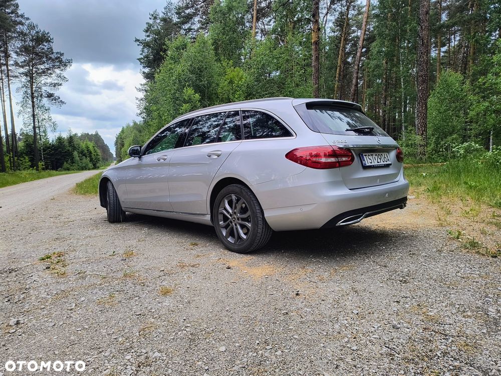 Mercedes-Benz Klasa C 200 4Matic 9G-TRONIC Avantgarde - 34