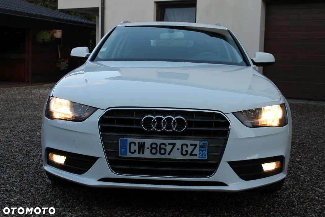 Audi A4 2.0 TDI DPF Ambition - 2