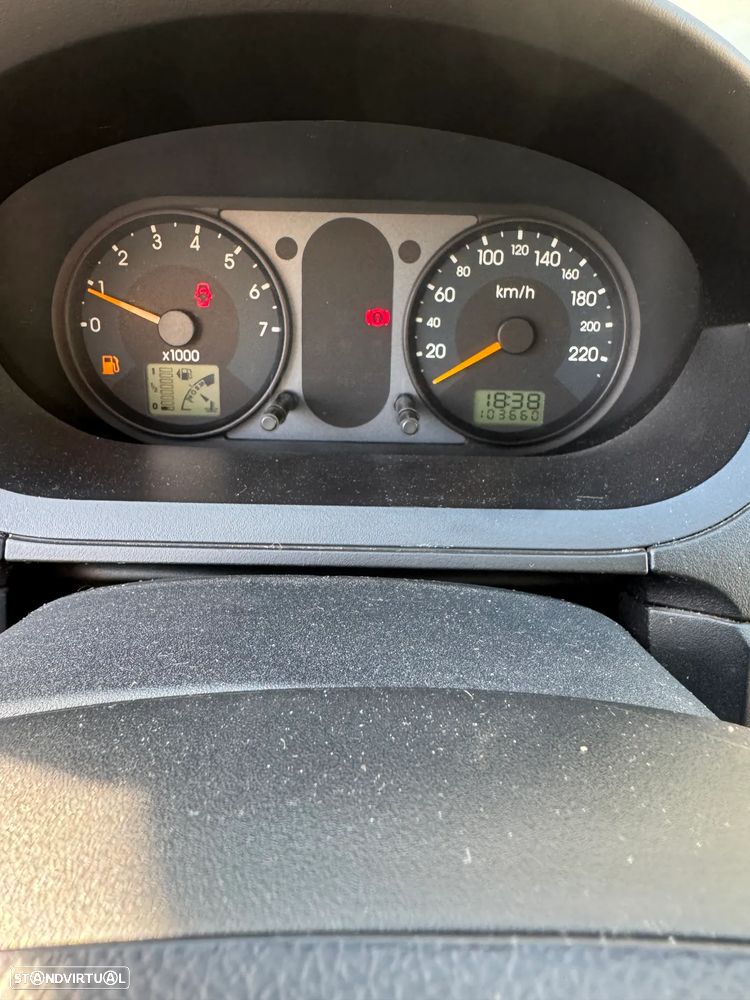 Ford Fiesta 1.25 Ghia - 9