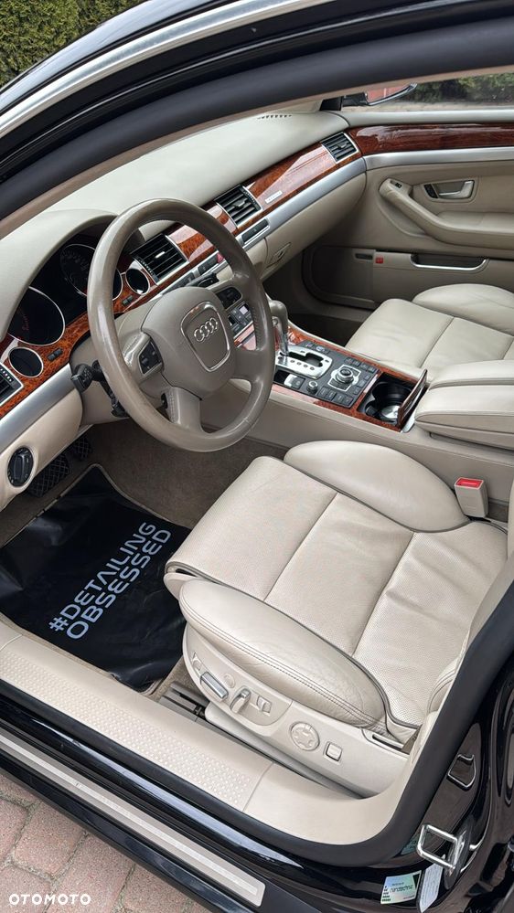 Audi A8 4.2 TDI DPF L Quattro - 25