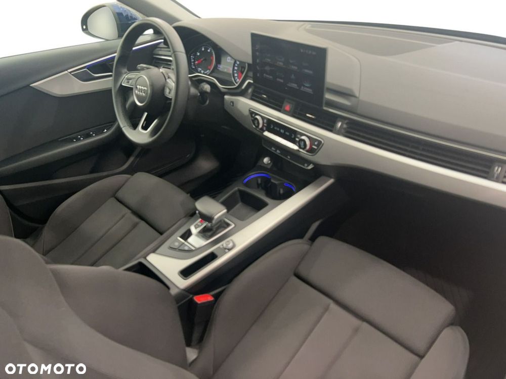 Audi A4 Avant - 14