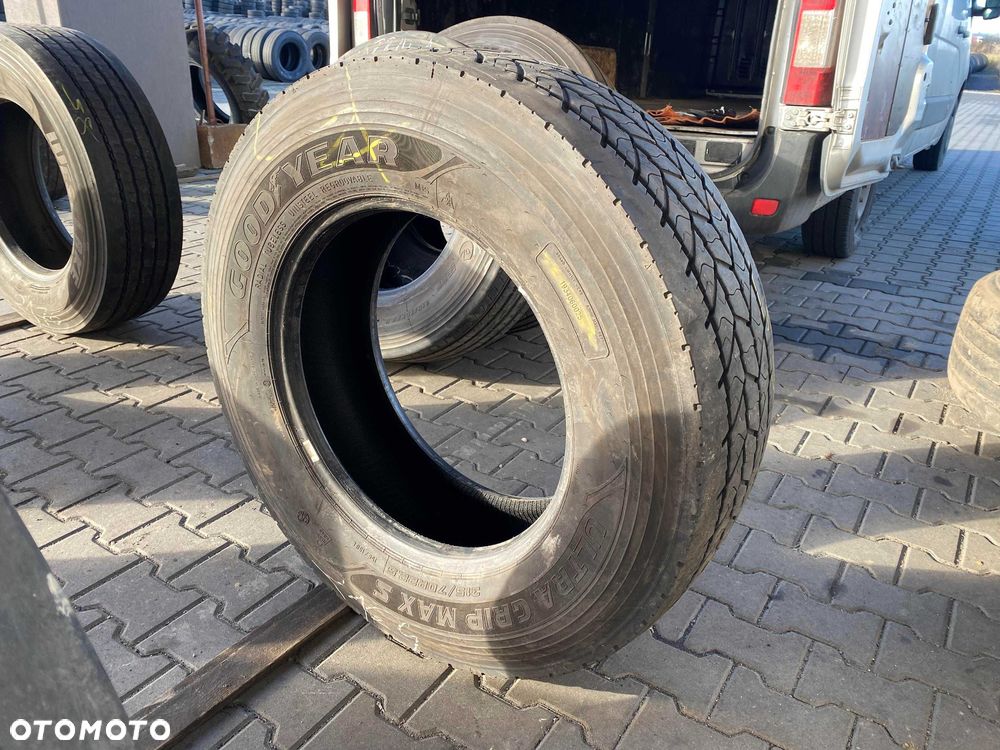 Opona 315/70R22.5 GOODYEAR ULTRA GRIP MAX S Przód 9mm - 5