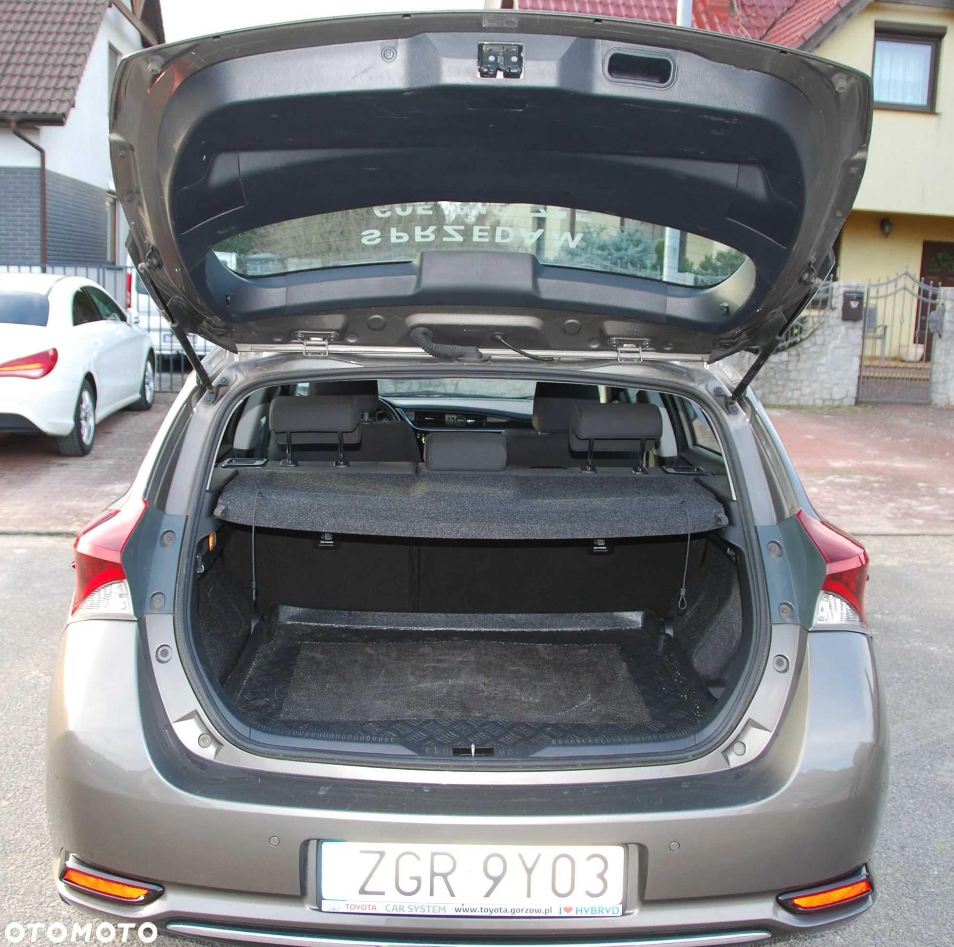 Toyota Auris - 15
