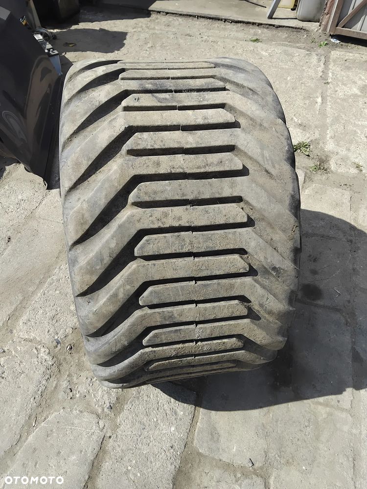 550/45/22.5 BKT Flotation 648