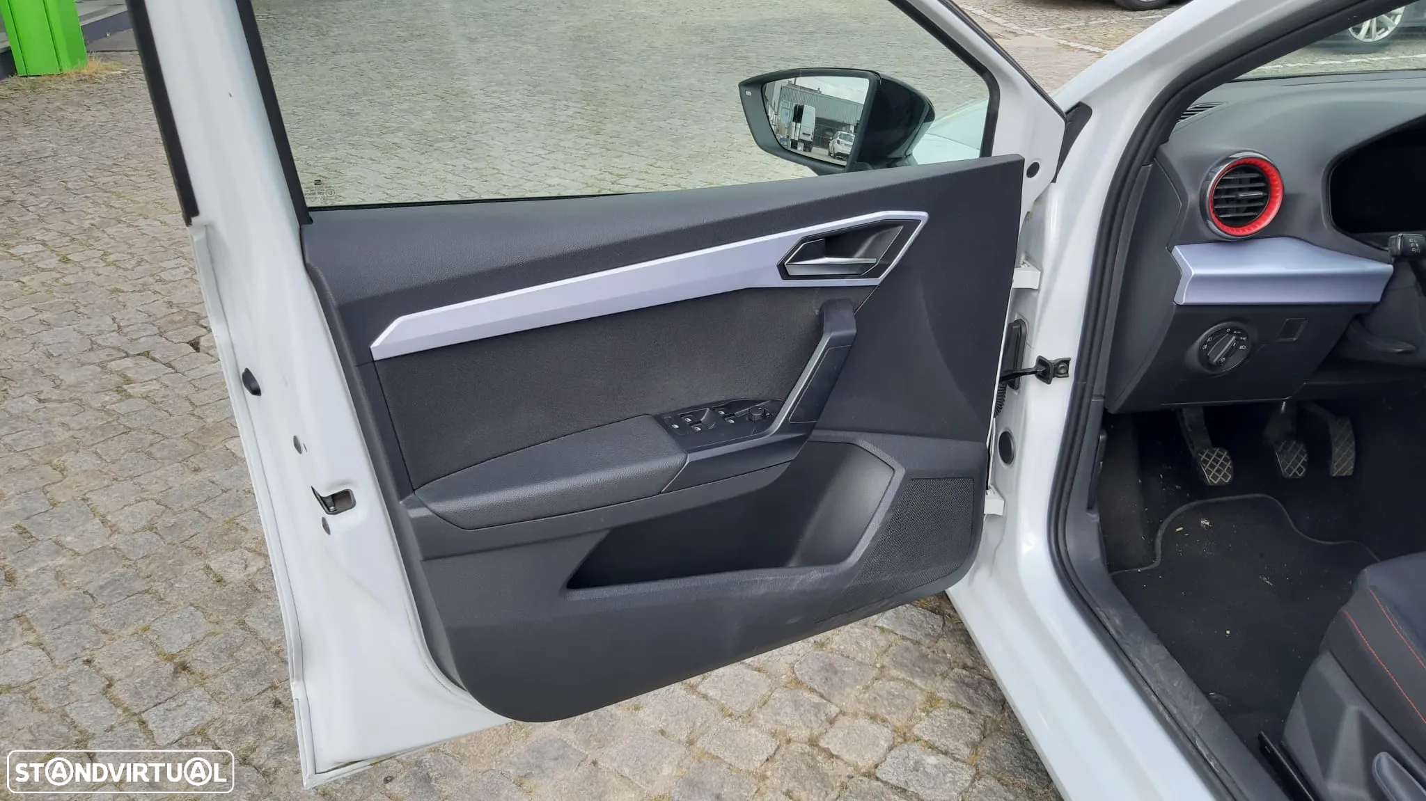 SEAT Ibiza 1.0 TSI FR - 19