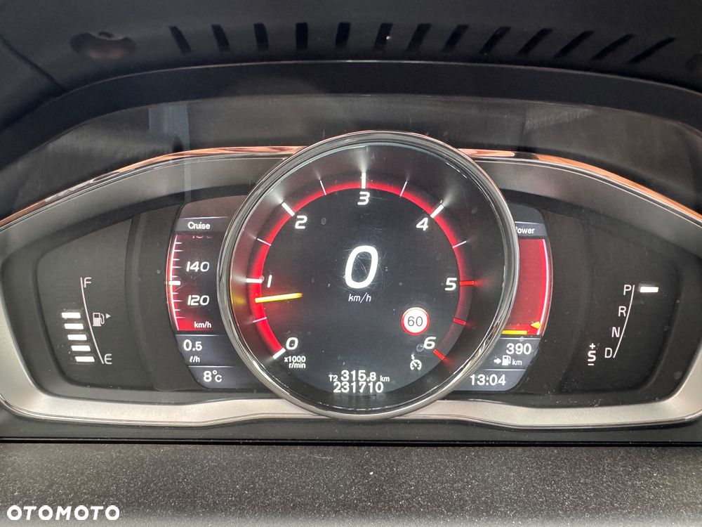 Volvo XC 60 D5 AWD Summum - 10