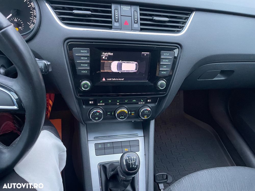Skoda Octavia - 25
