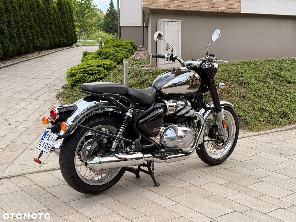 Royal Enfield Classic - 12