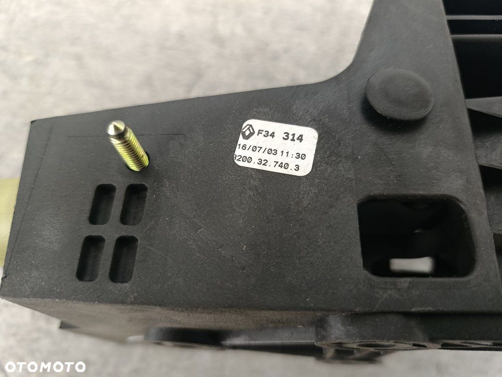 LEWAREK ZMIANY BIEGÓW LINKI RENAULT SCENIC II 8200327403 1.6 16V - 5