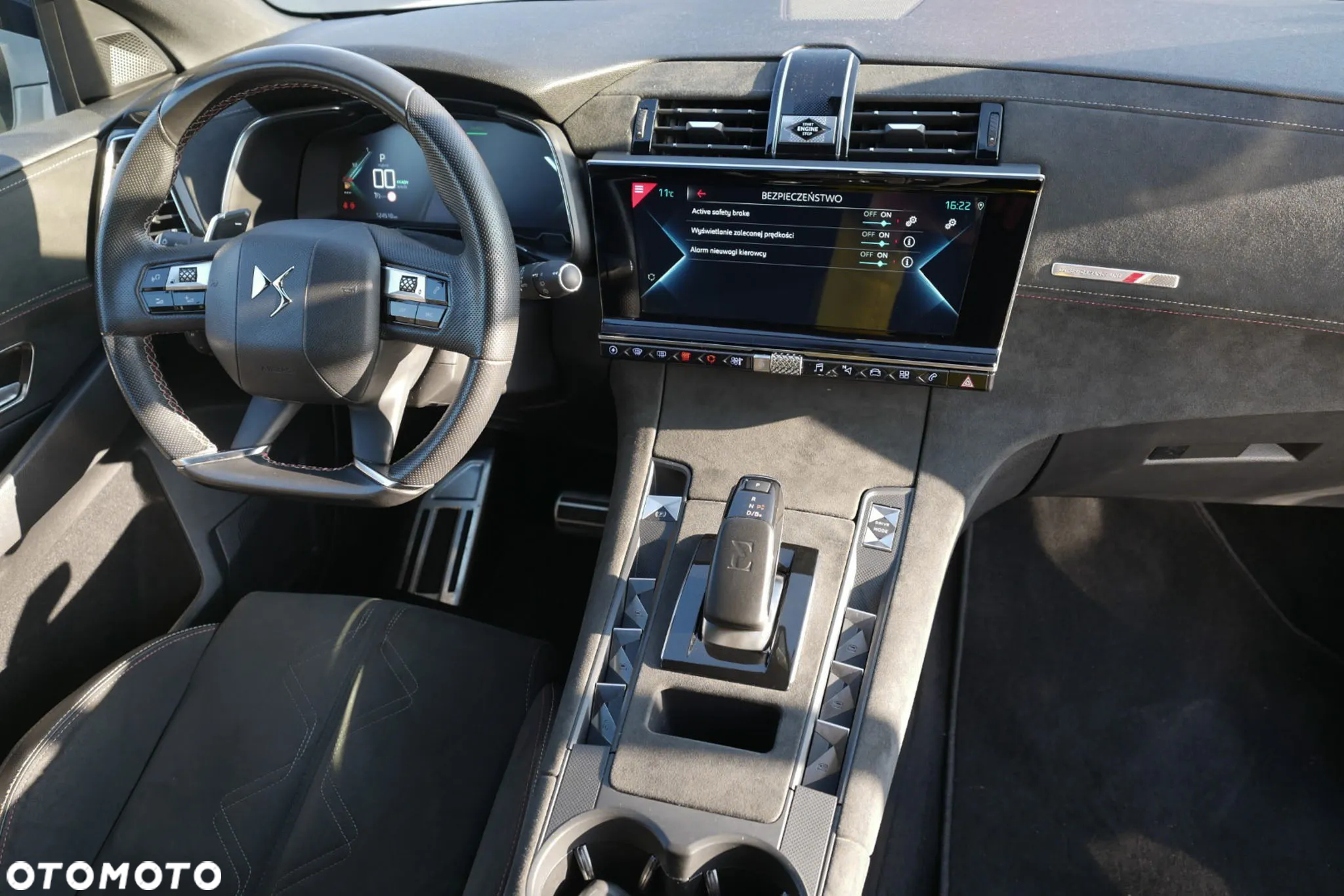 DS Automobiles DS 7 Crossback 1.6 E-Tense Performance Line - 15
