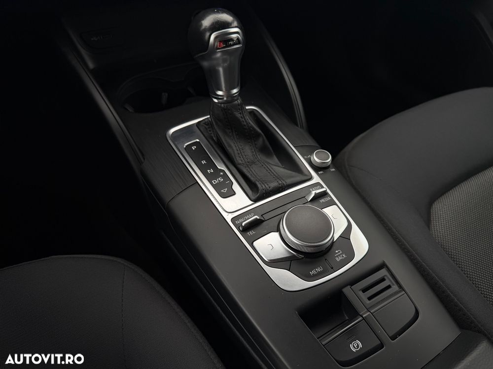 Audi A3 1.6 TDI ack S tronic - 15