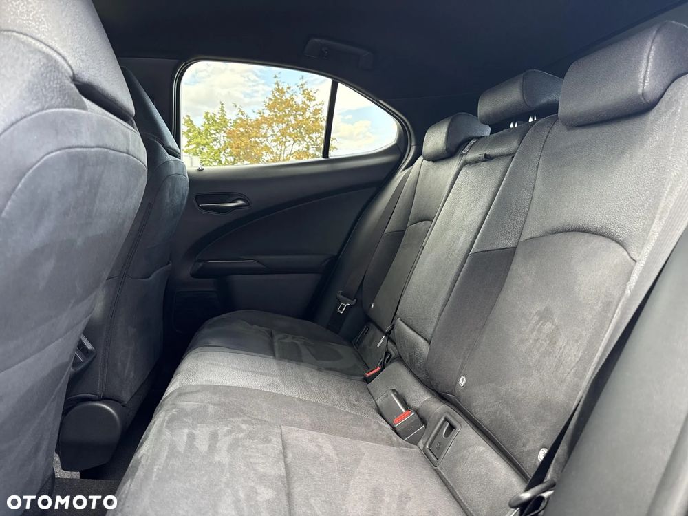 Lexus UX ver-300h-business - 9