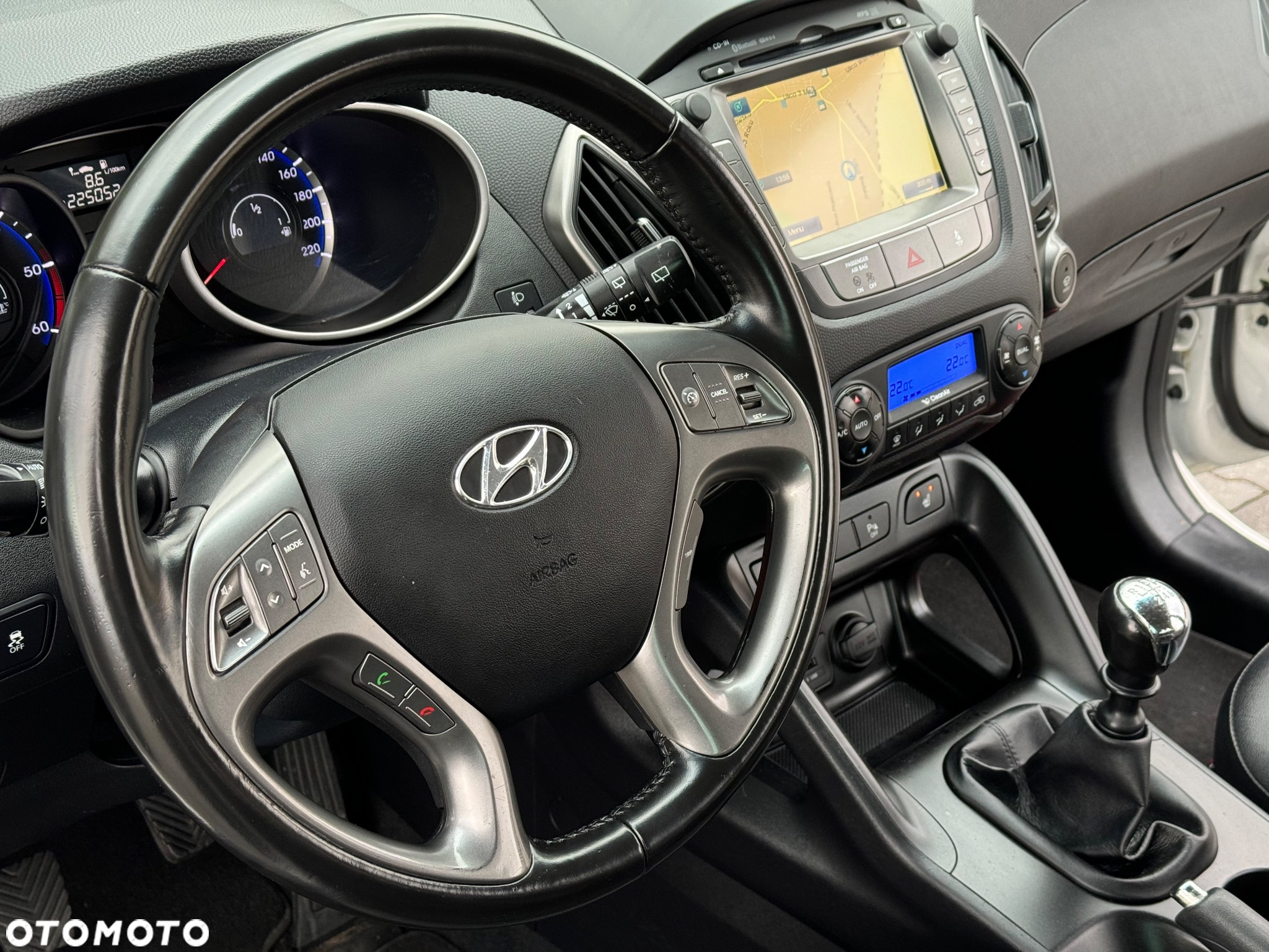 Hyundai ix35 1.7 CRDi 2WD blue Style - 20