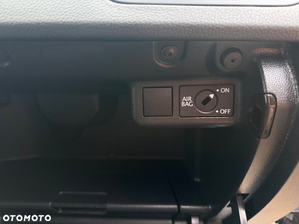 Volkswagen Polo 1.2 TSI Blue Motion Technology Lounge - 38