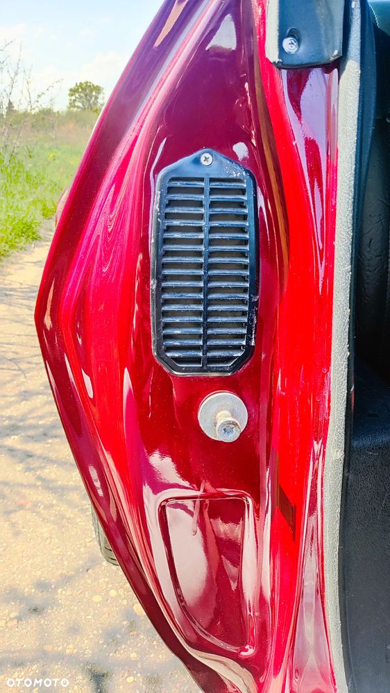 Chevrolet Camaro - 16
