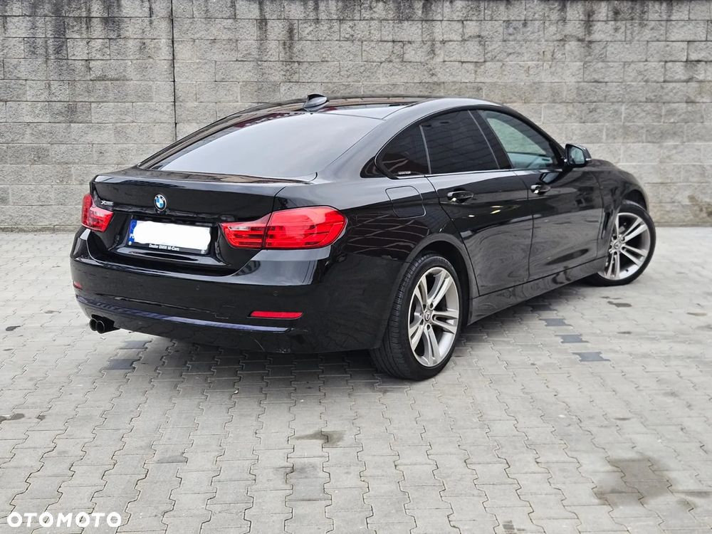 BMW Seria 4 428i Gran Coupe xDrive Sport Line - 2