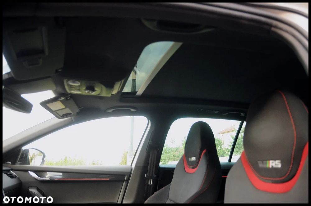 Skoda Octavia 2.0 TDI 4x4 DSG RS - 8