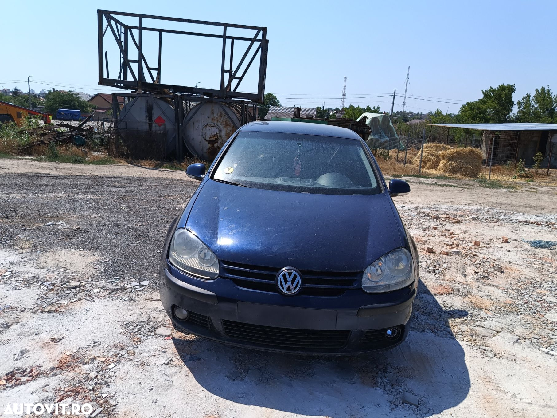 Dezmembrari  VW GOLF 5  2003  > 2009 1.9 TDI Motorina - 3