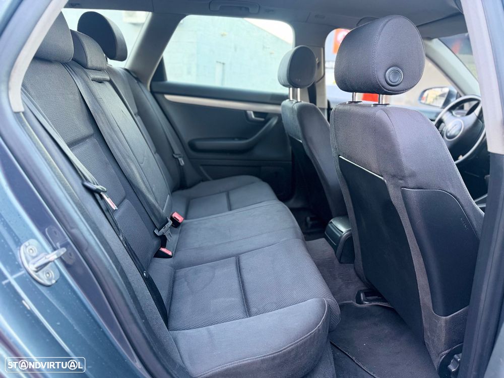 Audi A4 Avant 1.9 TDI M6 Sport - 9