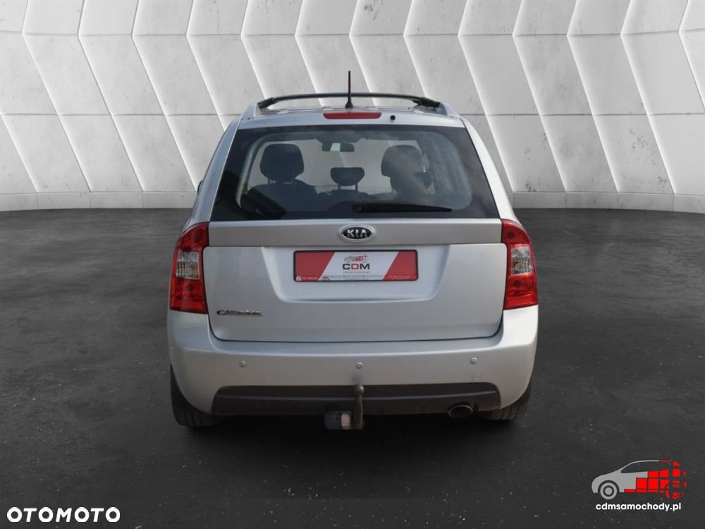 Kia Carens - 9