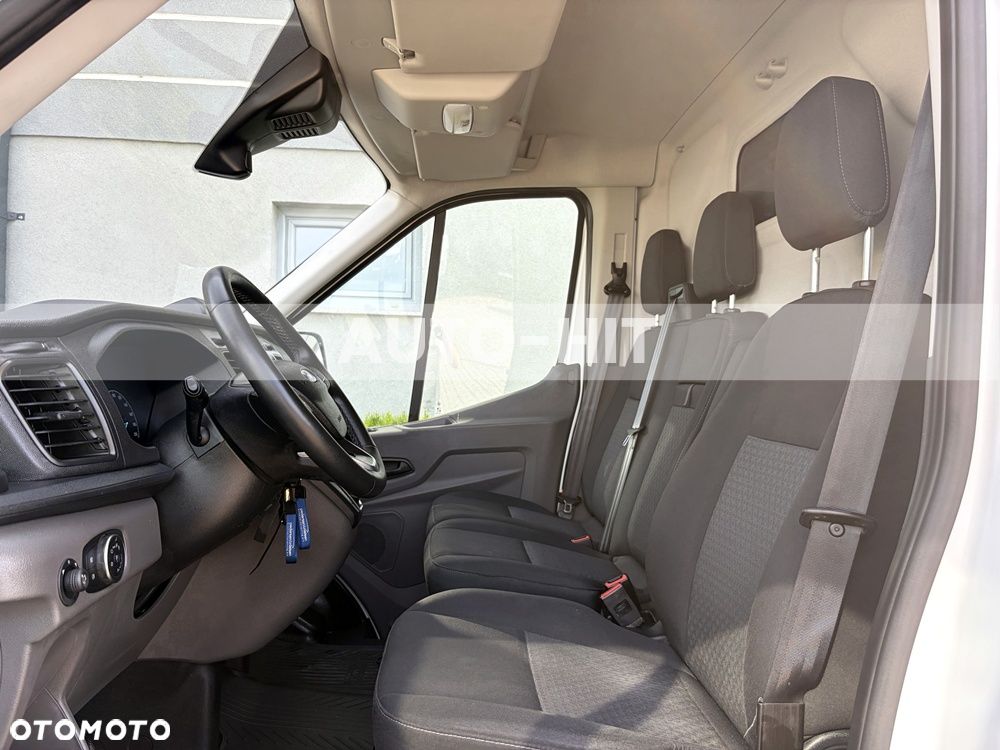 Ford Transit - 7