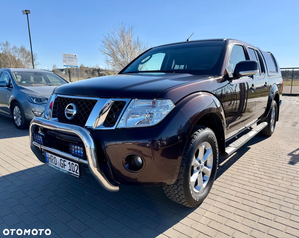 Nissan Navara 2.5 D Platinum - 1