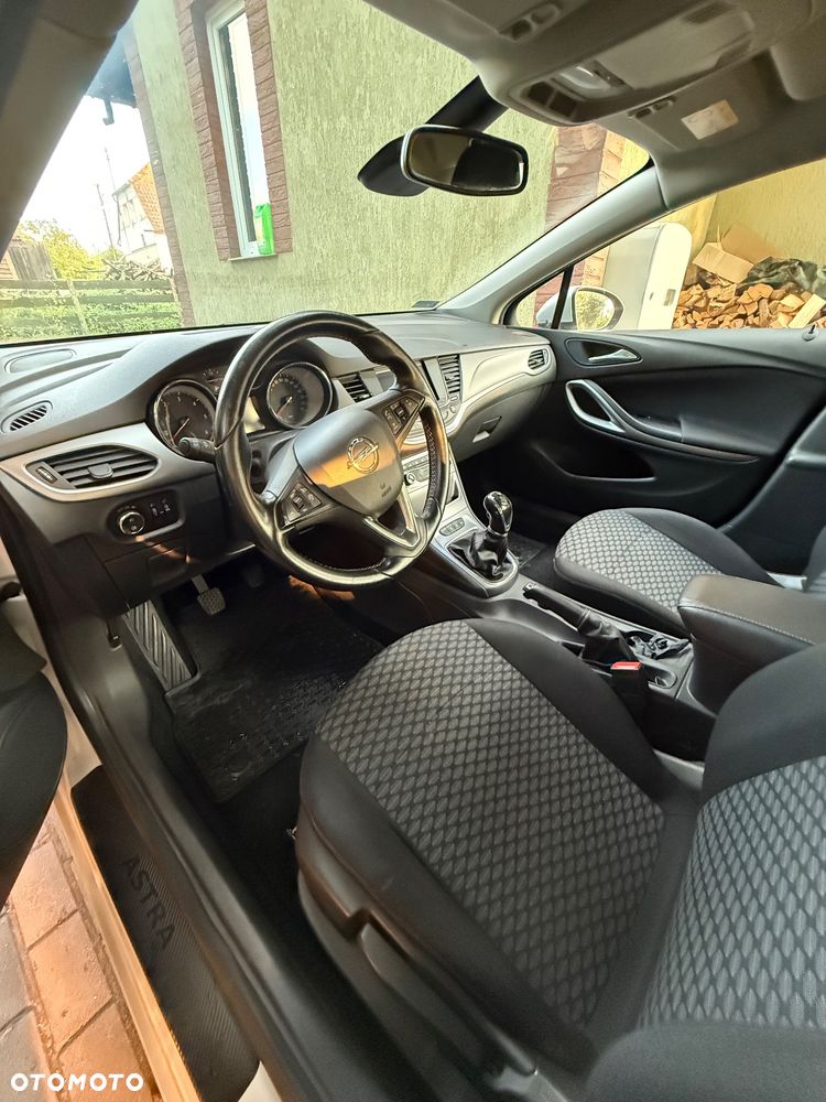 Opel Astra IV 1.6 CDTI Enjoy - 14