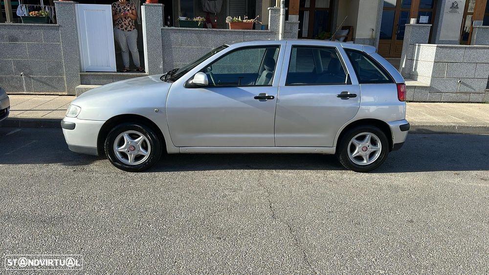 SEAT Ibiza 1.0 Passion - 1