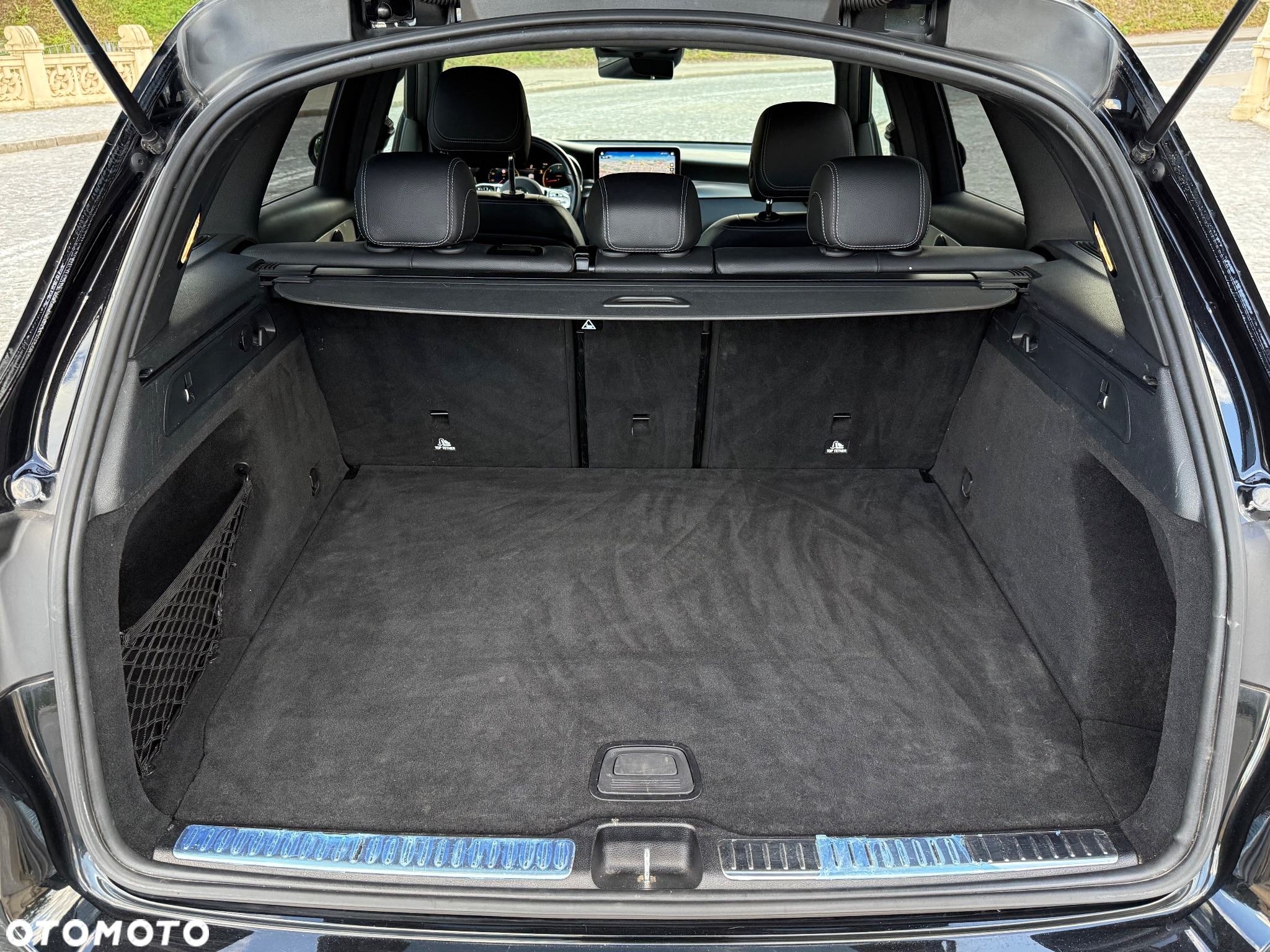 Mercedes-Benz GLC 220 d 4Matic 9G-TRONIC AMG Line - 33
