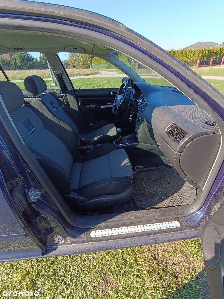 Volkswagen Bora - 9