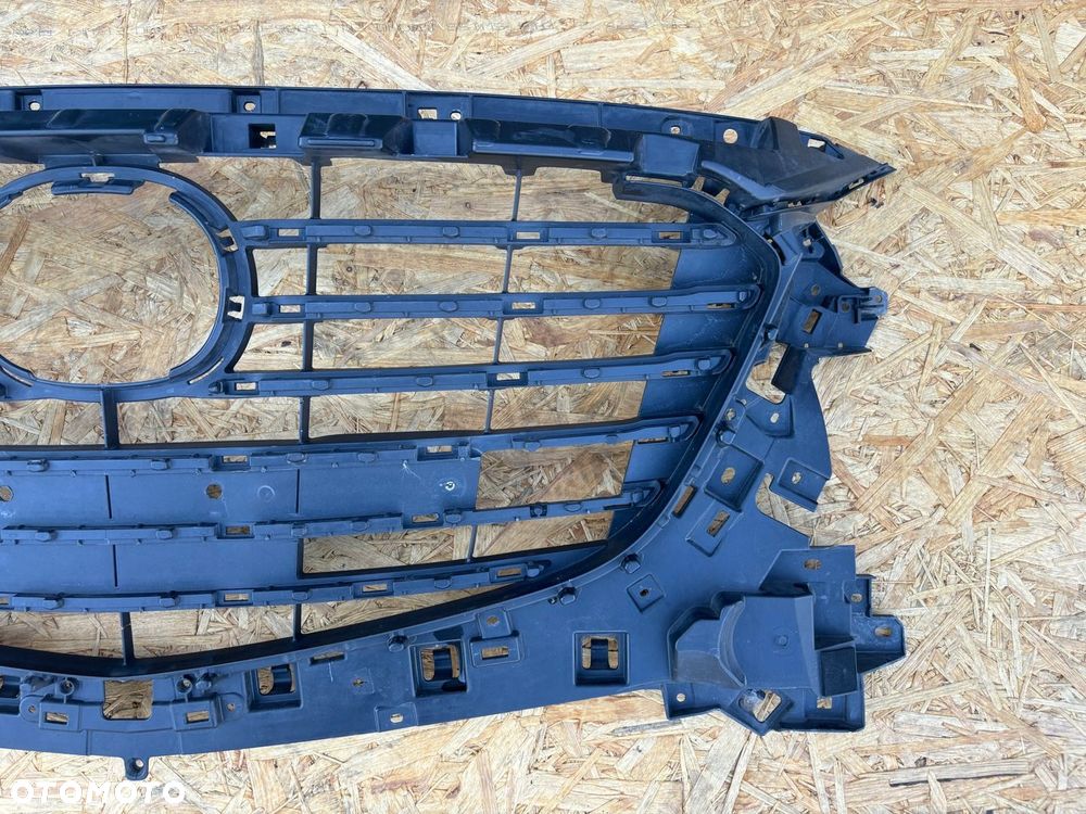 MAZDA 3 III ORYGINALNA ATRAPA GRILL BADH-50712 - 4