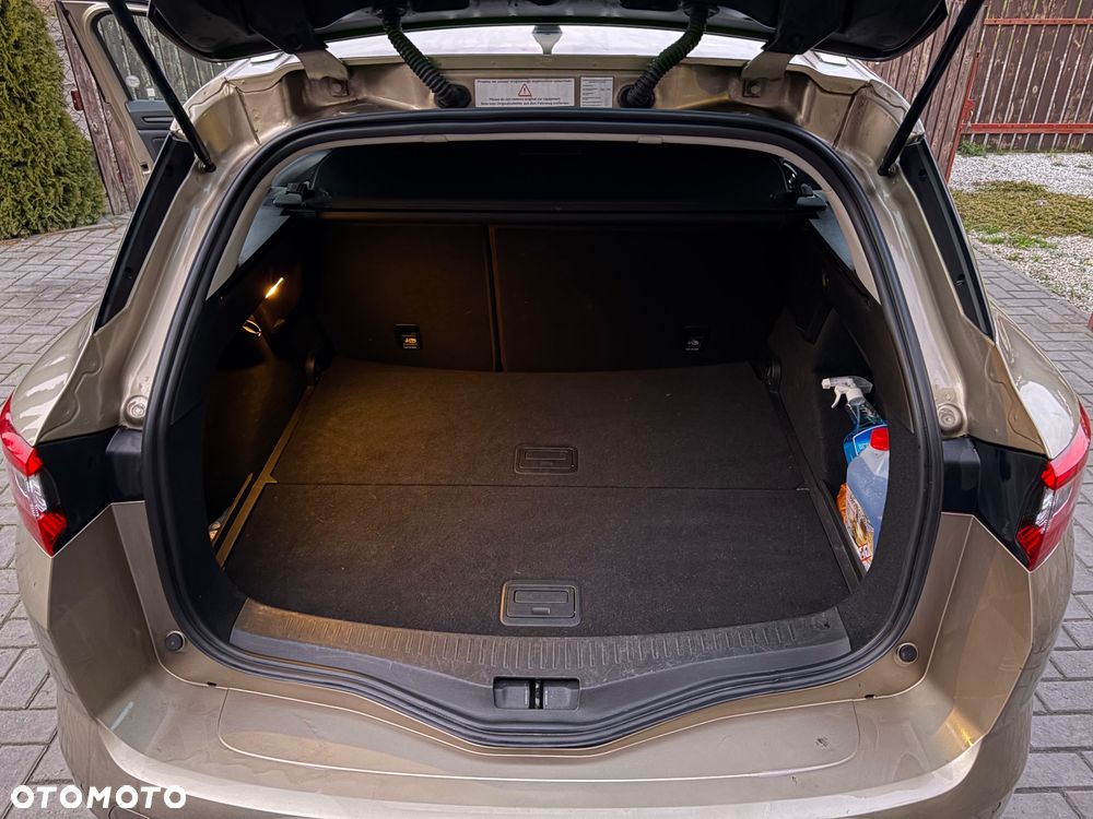 Renault Megane 1.2 Energy TCe Business - 17