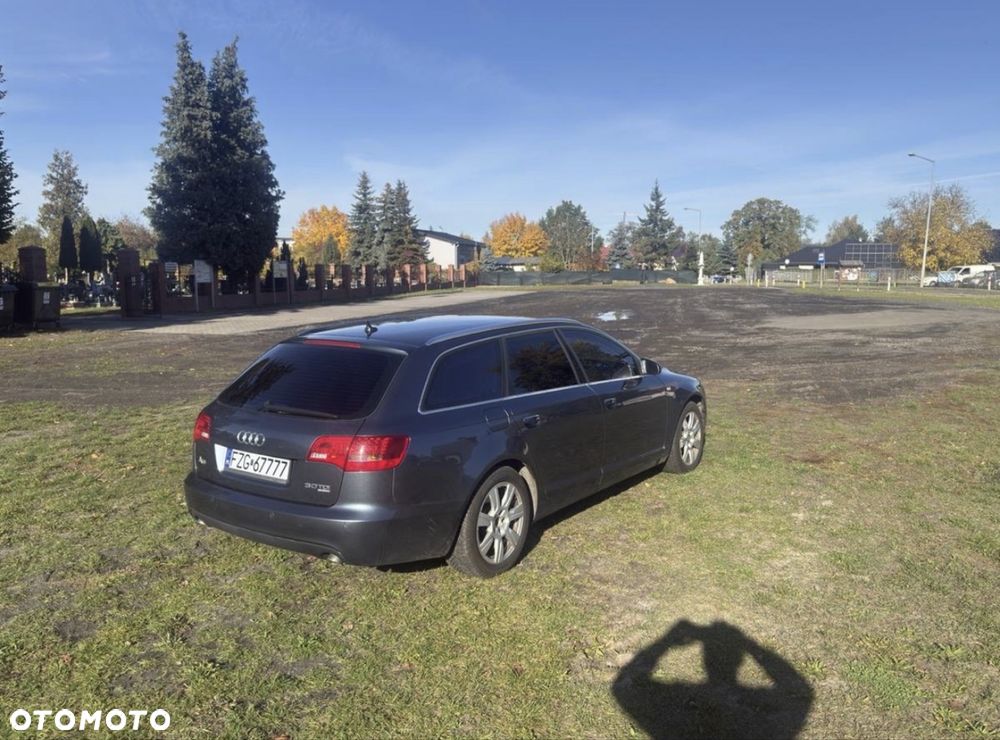 Audi A6 Avant - 1