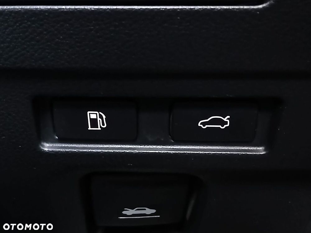 Lexus ES 300h Business Edition - 36