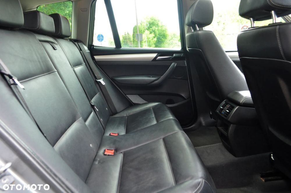 BMW X3 xDrive28i - 9