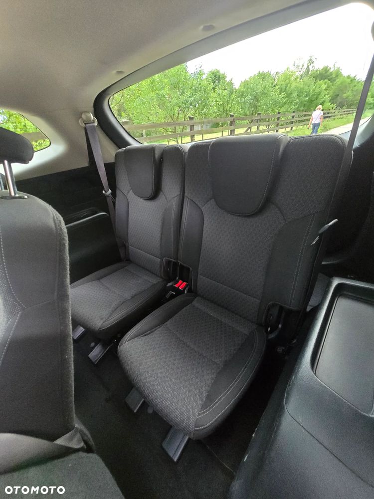 Kia Carens 1.7 CRDi L 7os - 24