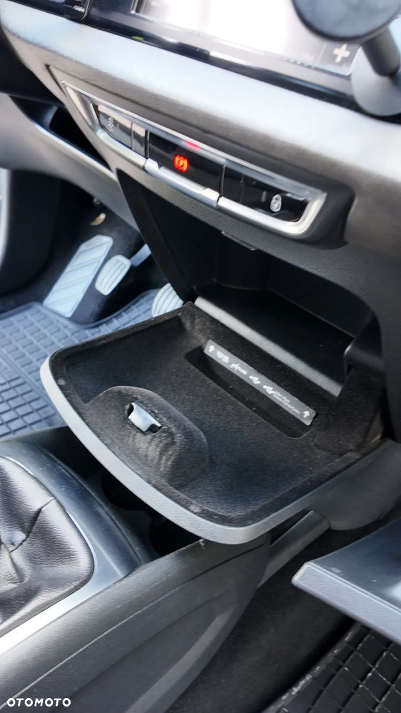 Citroën C4 Picasso - 19