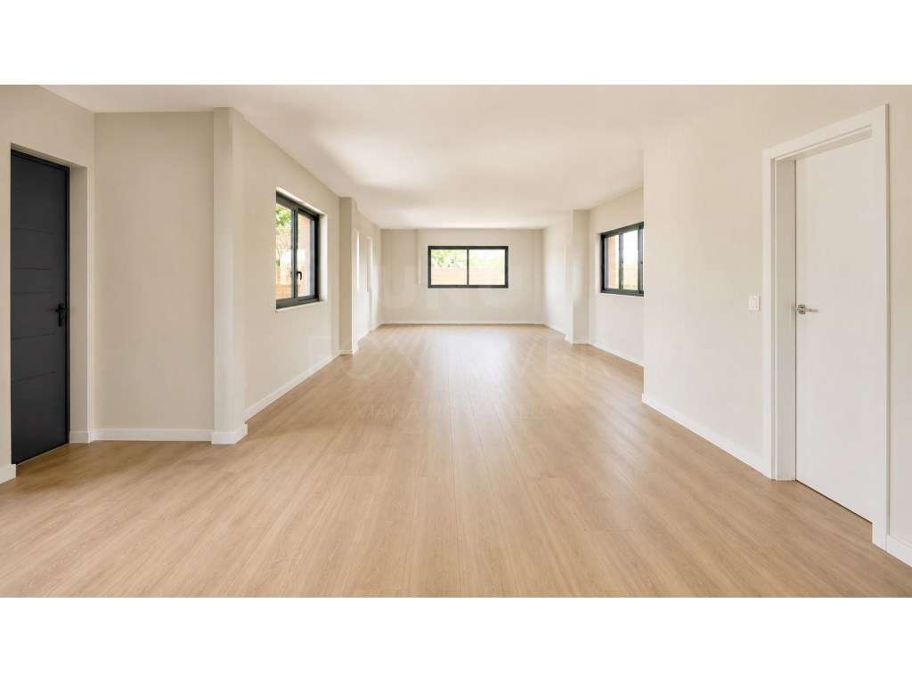Apartamento T3 para venda localizado em Vila Nova de Anha - Grande imagem: 2/6