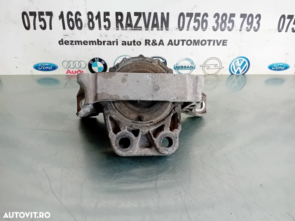Suport Tampon Motor Ford Kuga 1 I 2.0 Tdci Motor TXDA Cod 8M51-6F012-SB An 2008-2013 - 2