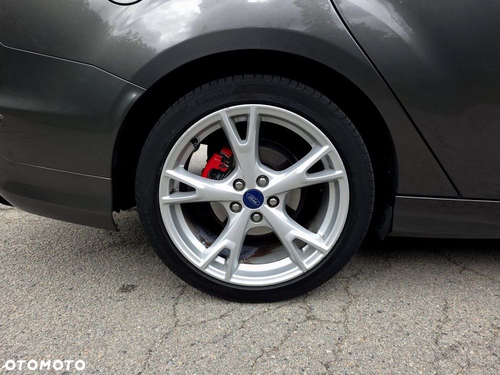 Ford Focus 1.5 EcoBoost Titanium ASS - 24