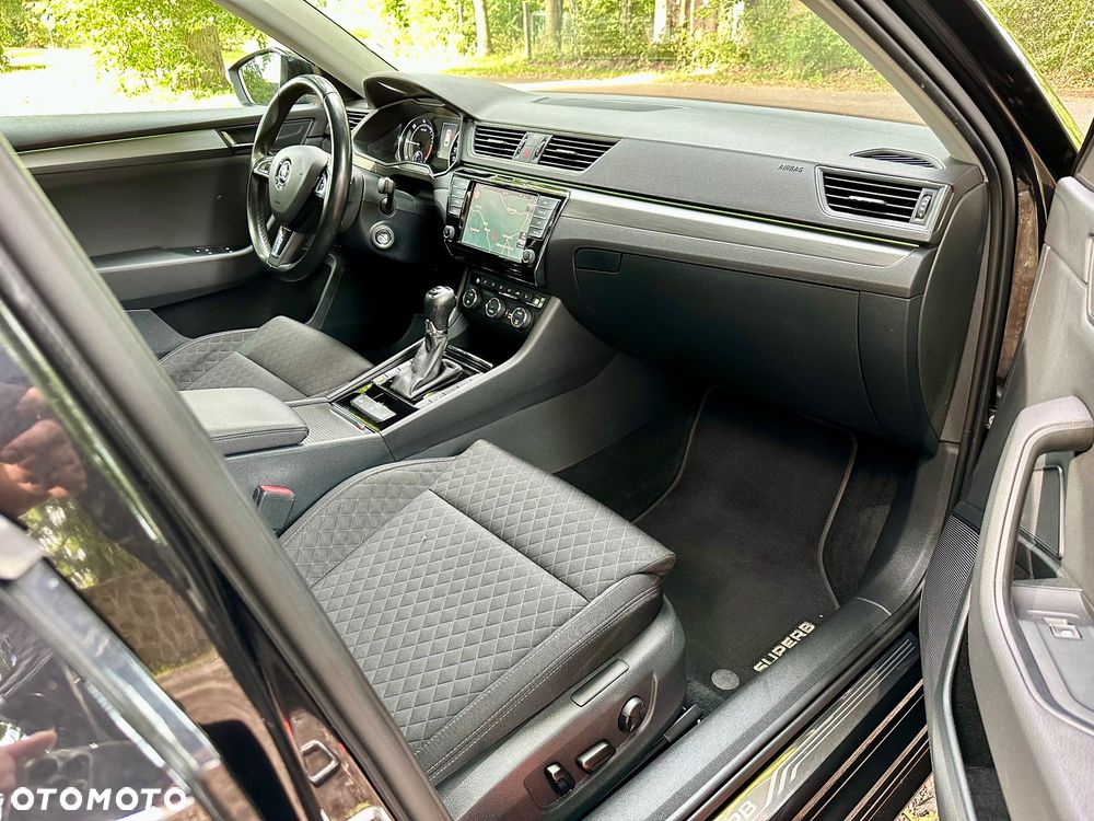 Skoda Superb 2.0 TDI DSG L&K - 14
