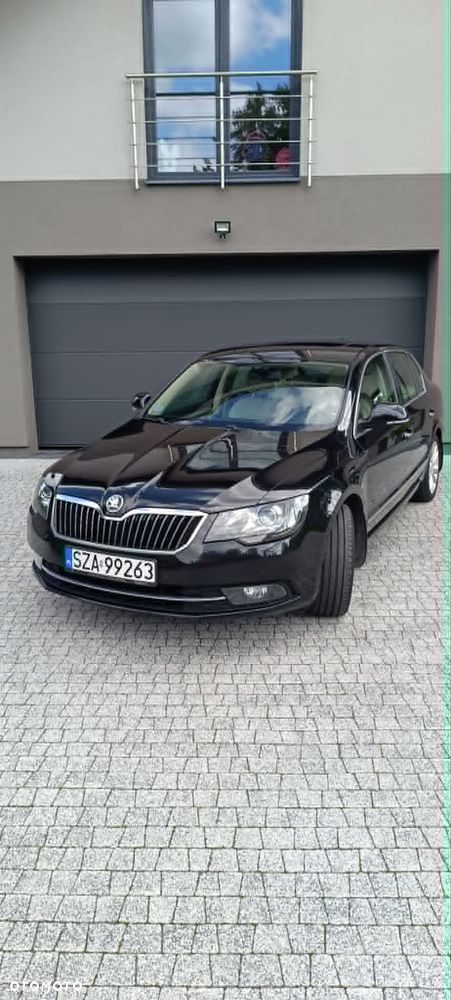 Skoda Superb 2.0 TDI Platinum DSG - 1