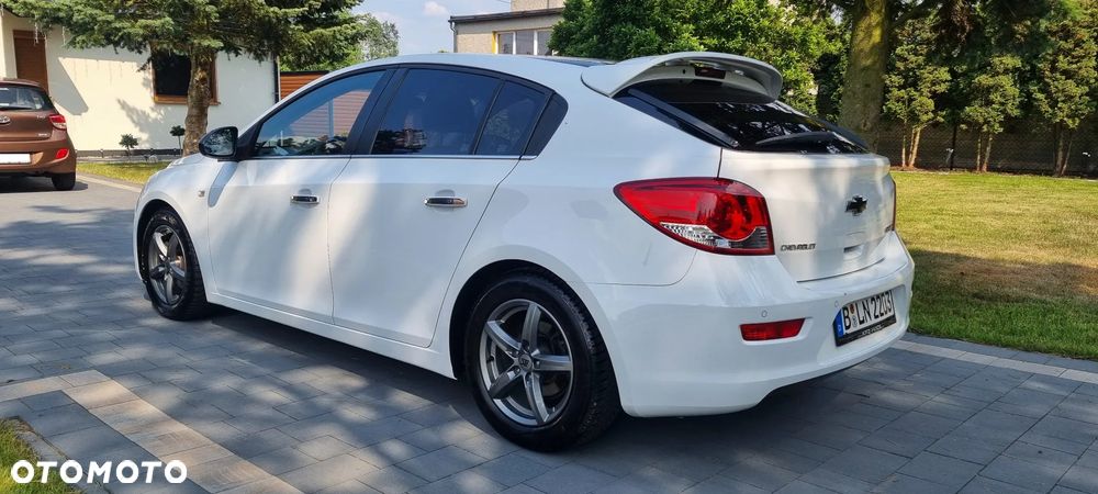 Chevrolet Cruze 1.4T LTZ+ - 10