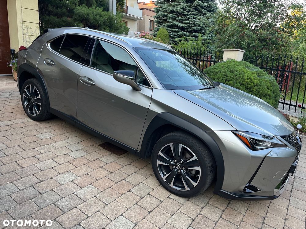 Lexus UX 200 GPF F Sport Design 2WD - 2